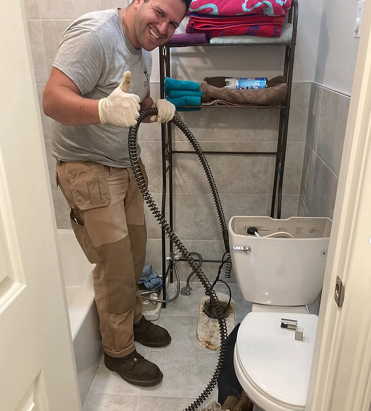 Sabra Drain & Sewer at work